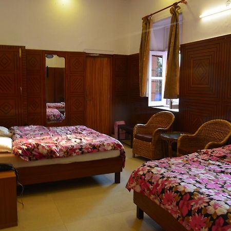 Clarks Hotel Mussoorie Esterno foto