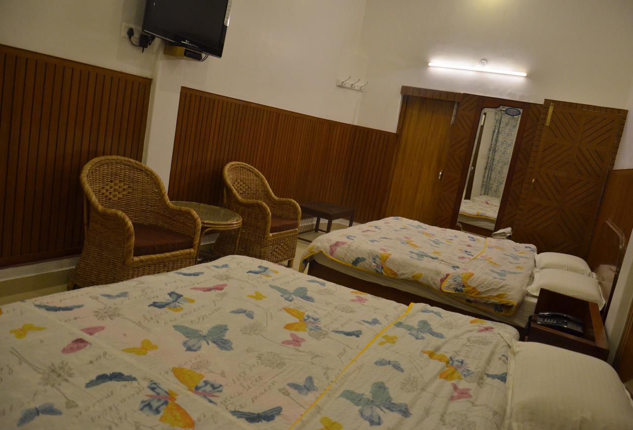 Clarks Hotel Mussoorie Esterno foto