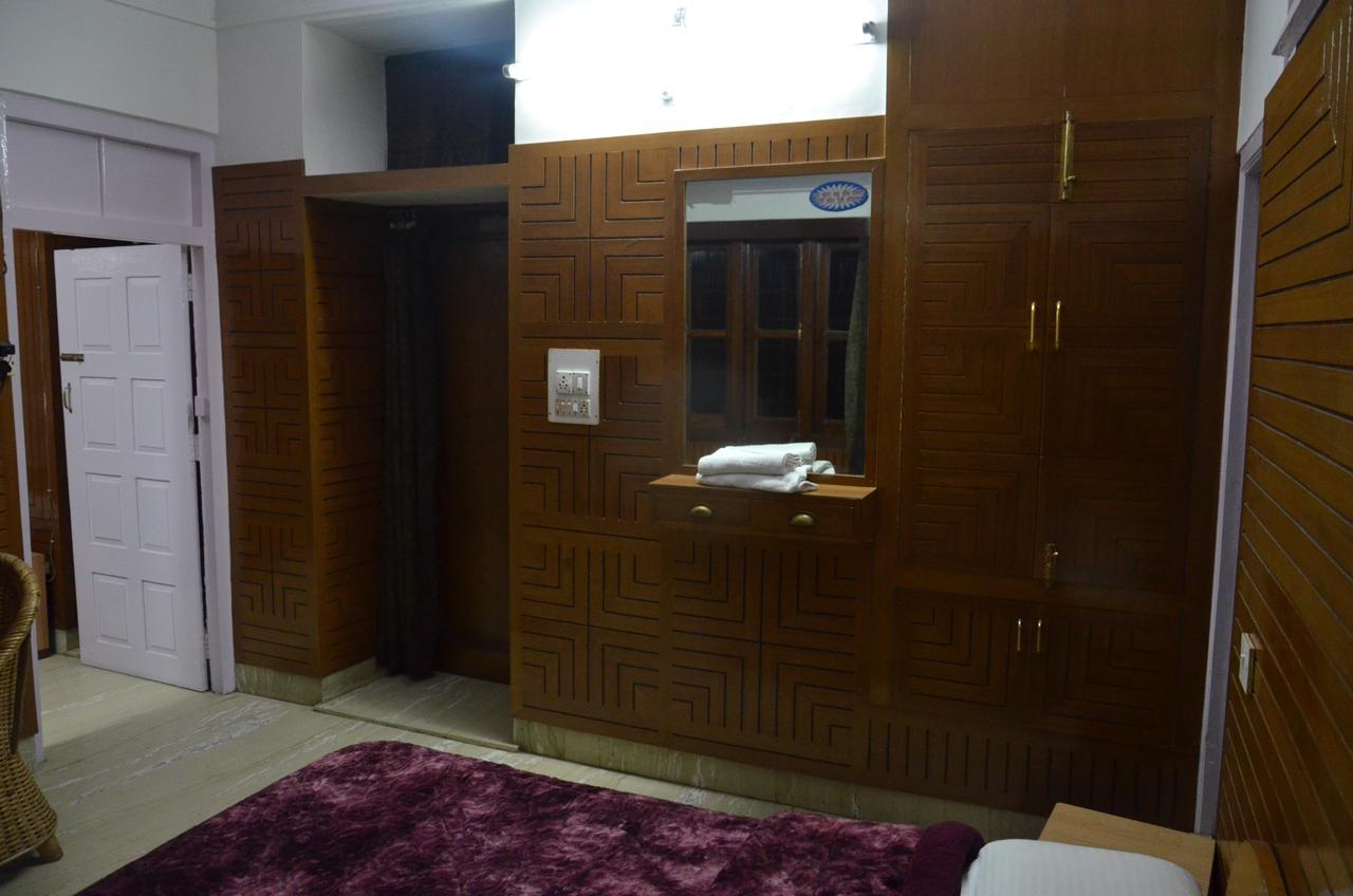 Clarks Hotel Mussoorie Esterno foto