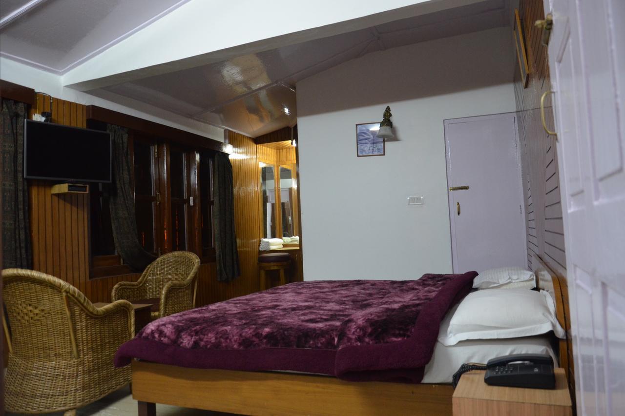 Clarks Hotel Mussoorie Esterno foto